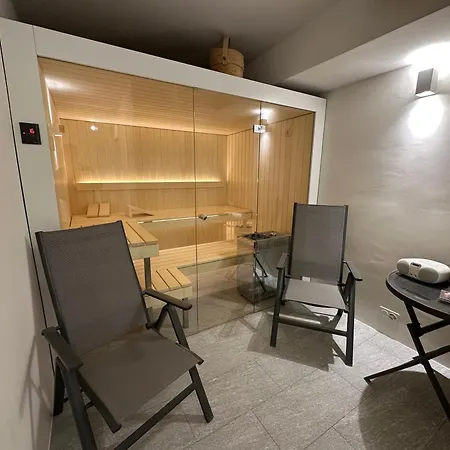 Chesa Unica - Giardin *