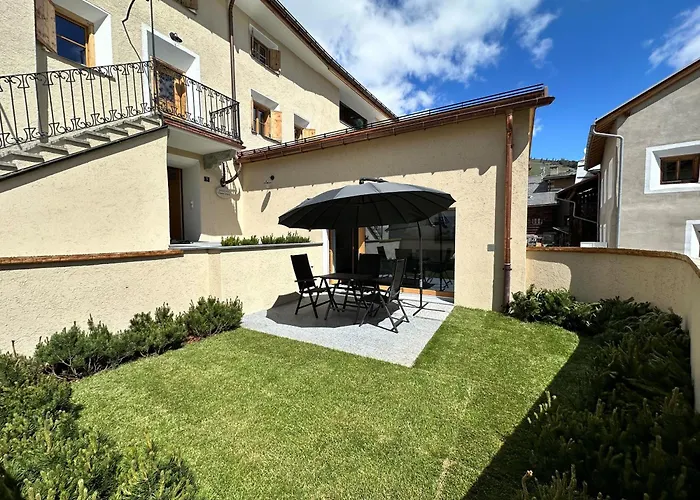 Chesa Unica - Giardin Apartamento Zuoz