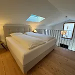 Chesa Unica - Giardin Apartment Zuoz